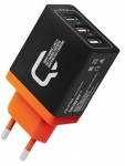 Зарядное устройство Qumo 2xUSB 2.1A + Quick Charge 3.0 Charger 0019 Black
